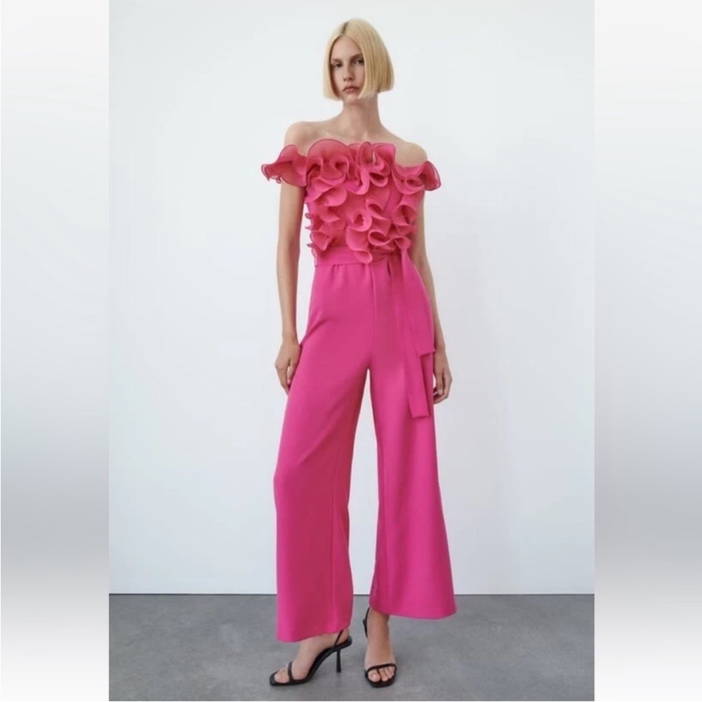 NWT! ZARA WIDE-LEG JUMPSUIT WITH RUFFLES in FUCHSIA - Size L - Picture 2 of 8